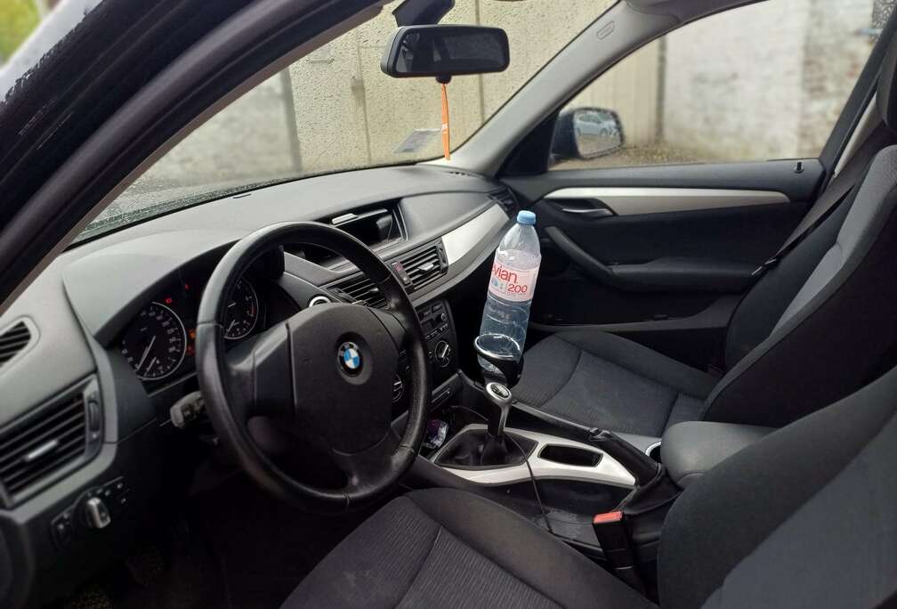 BMW X1 2.0i sDrive18