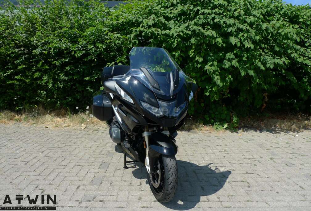 BMW Triple Black - TVA récup. - Garantie 09/2028