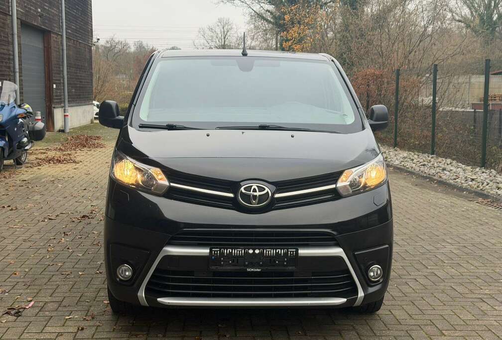 Toyota 2,0-l-D-4D L2 Autm. Comfort C/T
