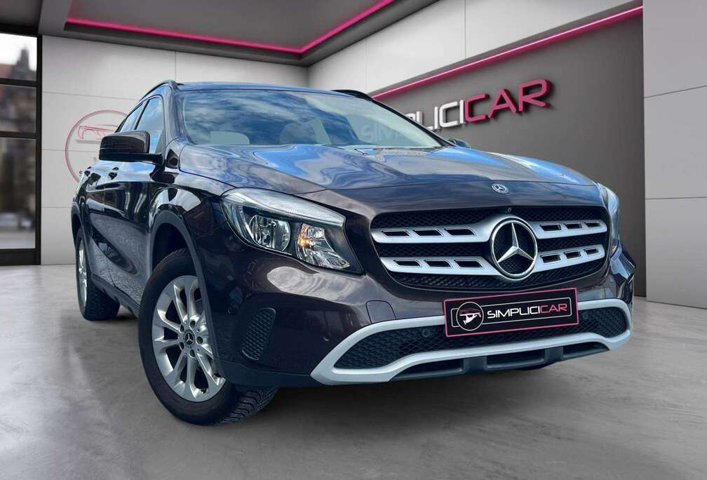 Mercedes-Benz GLA 180 Business Solution (EU6.2)