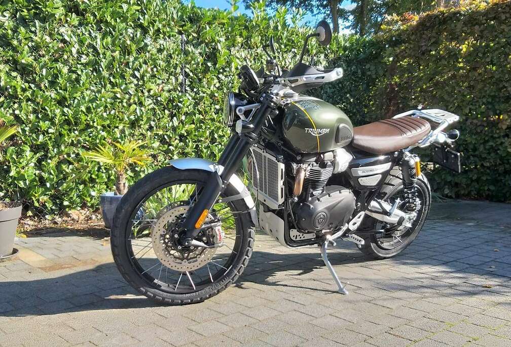 Triumph 1200XC