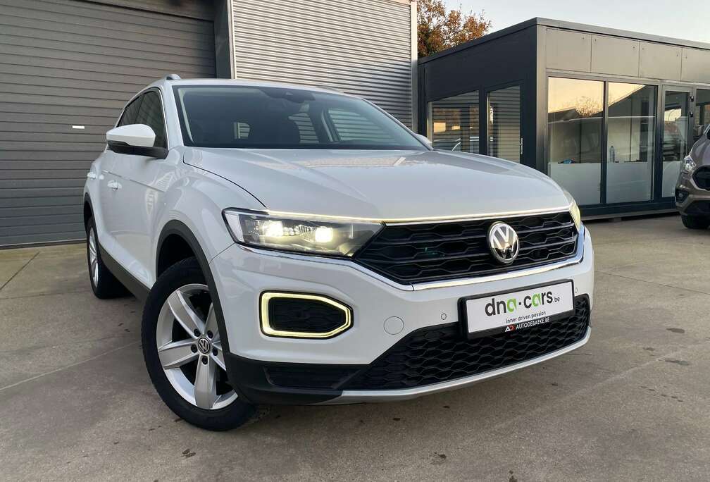 Volkswagen 2.0 TDi SCR DSG / AUTOMAAT / ADAPT CRUISE / APPLE