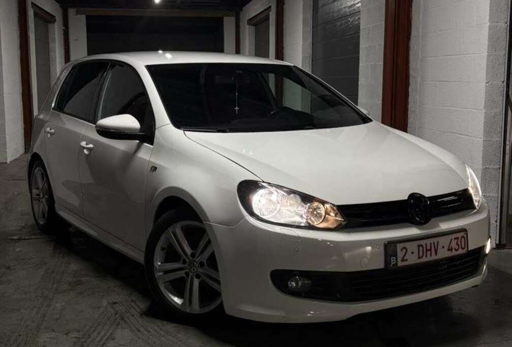 Volkswagen Golf 6 R-line 1.6tdi