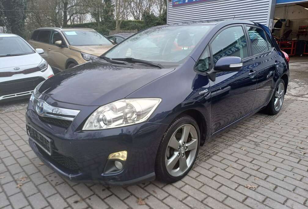 Toyota Auris HEV 1.8i HSD \