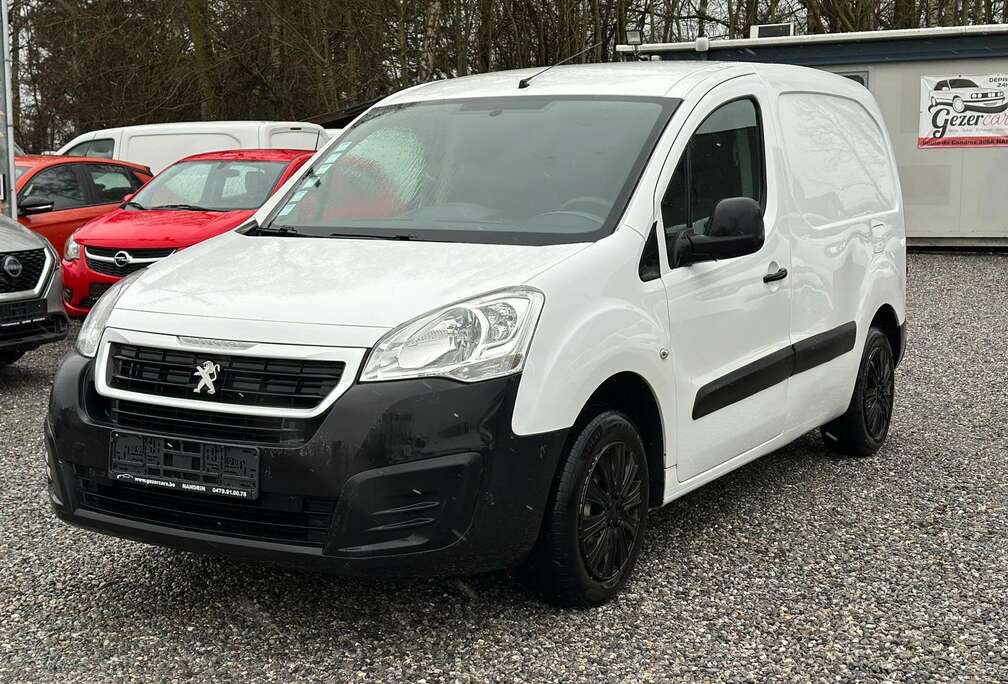 Peugeot 1.6 BlueHDi CLIM-12 MOIS DE GARANTIE