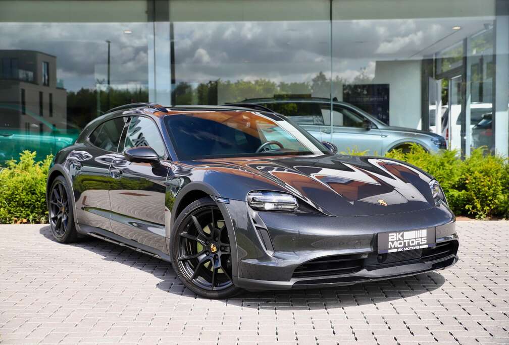 Porsche 4 Cross Turismo 93.4kWh -21\