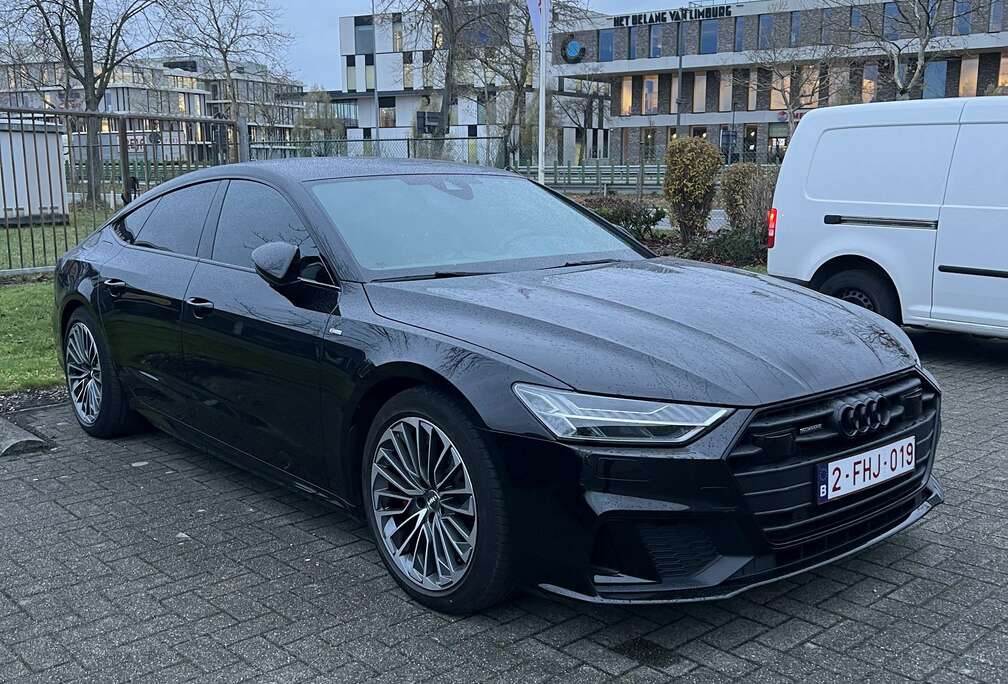 Audi 55 TFSIe quattro S tronic 3 X S Line