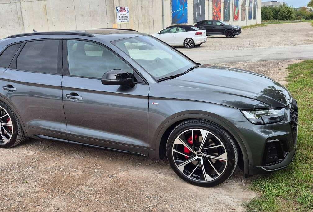 Audi Q5 Sportback PHEV 55 TFSIe Quattro Competition S tr (270 kW)