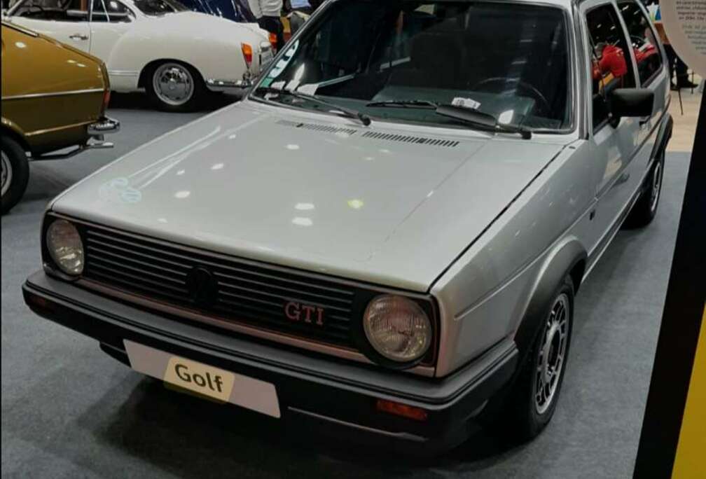 Volkswagen Vw Golf Gti mk2 1984, 57000 km nickel. gris rare
