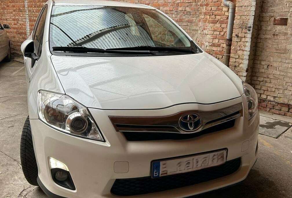 Toyota HEV 1.8i HSD Luna CVT