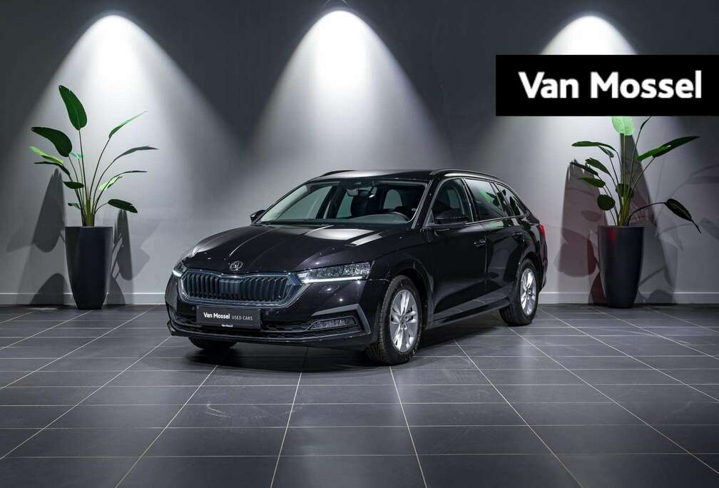 Skoda Combi 1.0 TSI 81kW Ambition CARPLAY  ZETELVERWARM