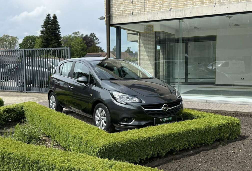 Opel 5D Cosmo 1.4i 90PK *Parkeersensoren V+A*Apple C...