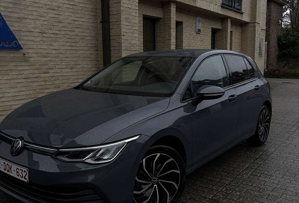 Volkswagen 1.0 eTSI OPF DSG Life