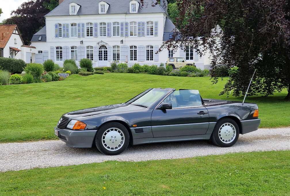 Mercedes-Benz SL 300-24