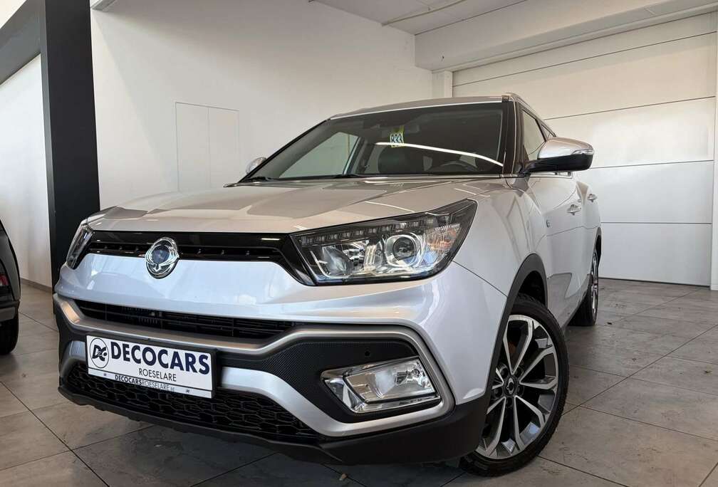 SsangYong Trekhaak / Camera / Apple Carplay - Android Auto /  Zetel & Stuurverwarming /