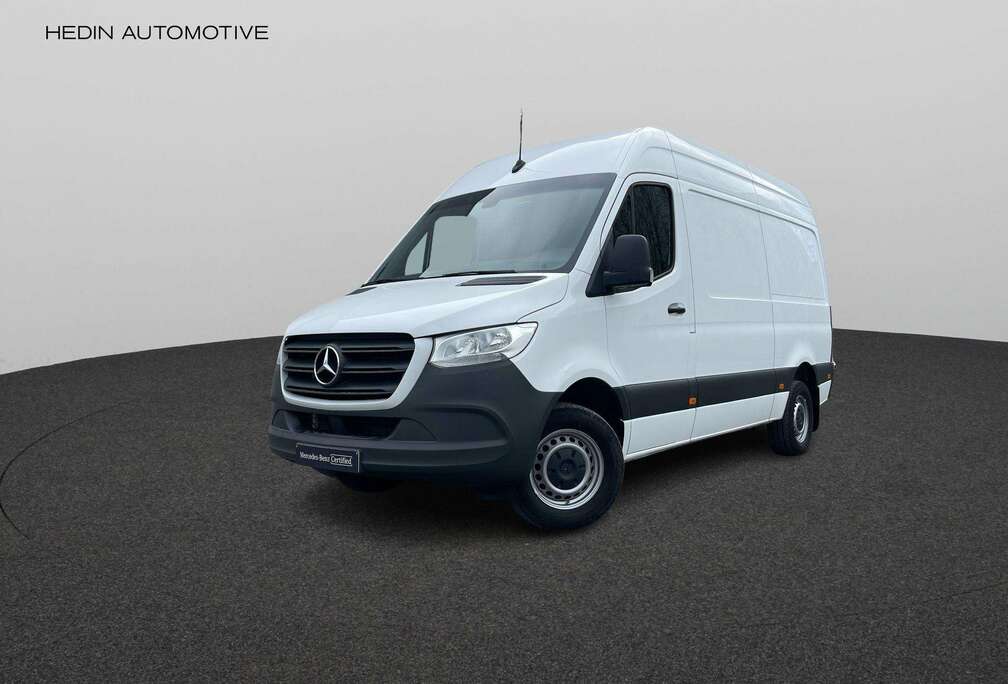 Mercedes-Benz 317 CDI GB L2 RWD 9G-TRONIC 3.5T  Trekhaak  Hout