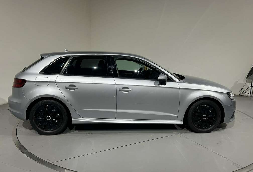Audi Sportback 1.6 TDi Attraction