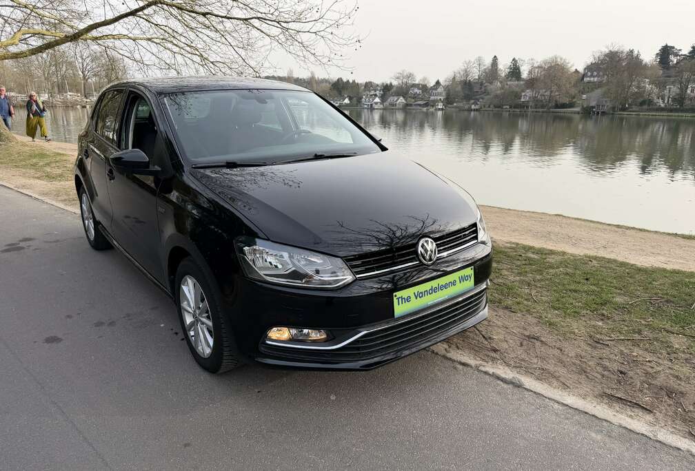 Volkswagen Polo 1.2 TSI LOUNGE