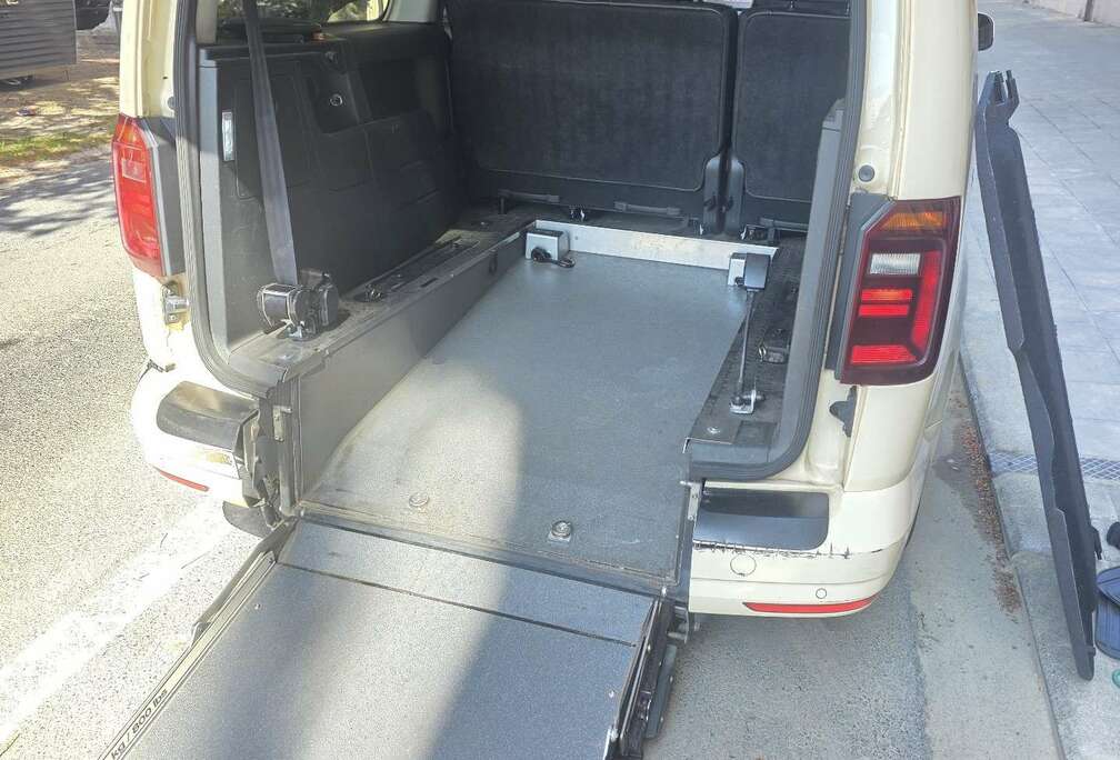 Volkswagen 2.0 TDI (7-Si.) DSG Maxi ( PMR )