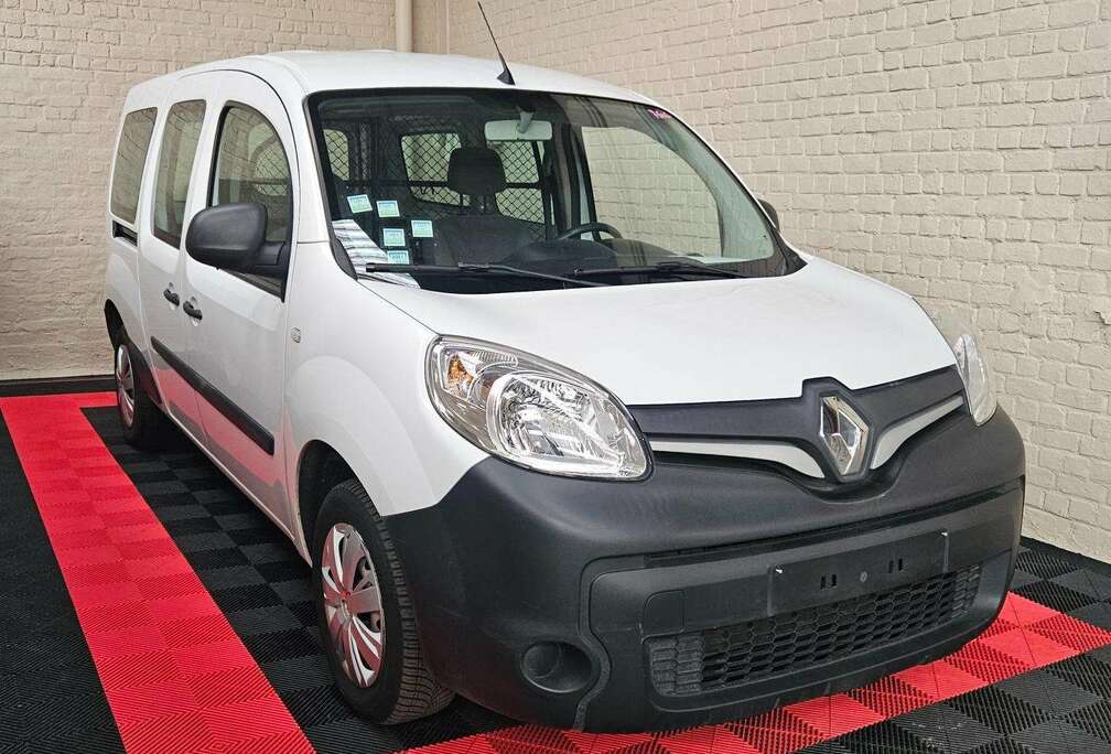 Renault MAXI DCI 4x stock  Voir Description  5195+tva
