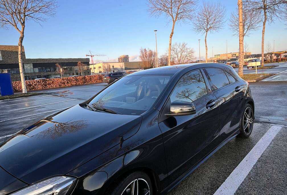 Mercedes-Benz d 7G-DCT AMG Line