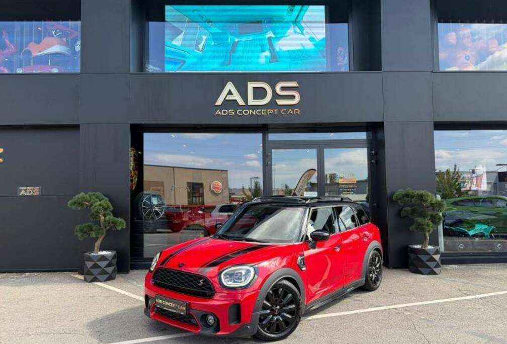 MINI ALL4 JOHN COOPER WORKS