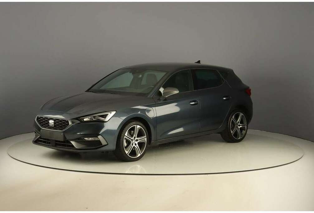 SEAT 1.4 PHEV 204pk Pack Dynamic