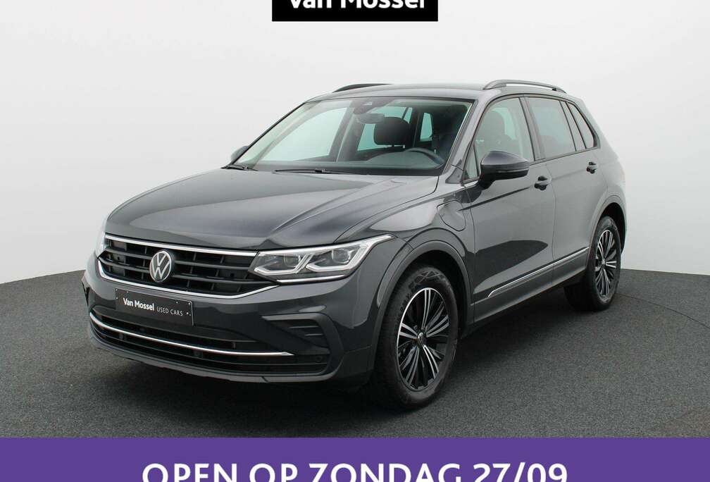 Volkswagen eHybrid 1.5 TSI 180kW Life NAVI | ACC | CARPLAY