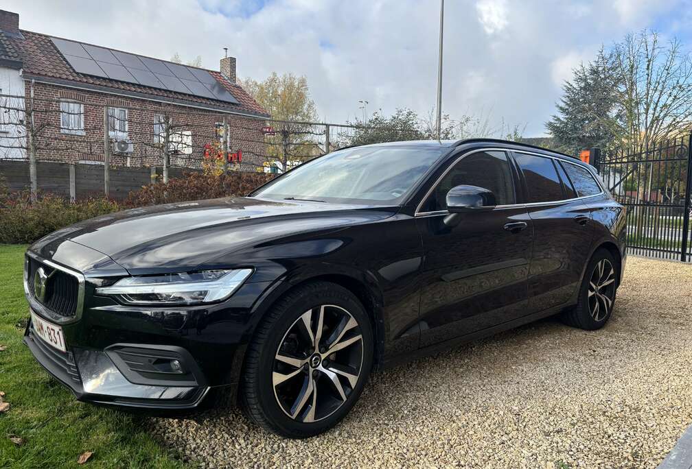 Volvo B3 B DKG Core / Mild Hybrid