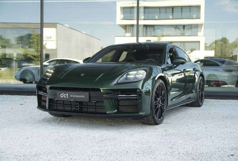 Porsche 4.0 Turbo E-Hybrid SportDesign Matrix ACC