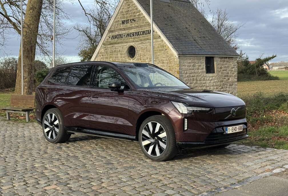 Volvo EX90 Twin Performance AWD Ultra (7-Sitzer) B&W