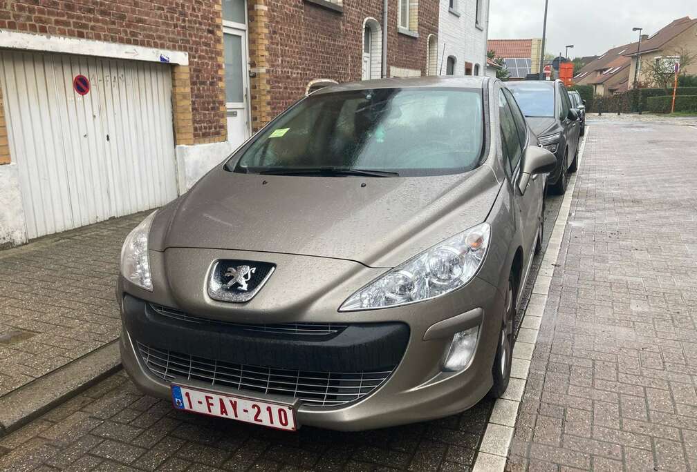 Peugeot 1.6i Premium