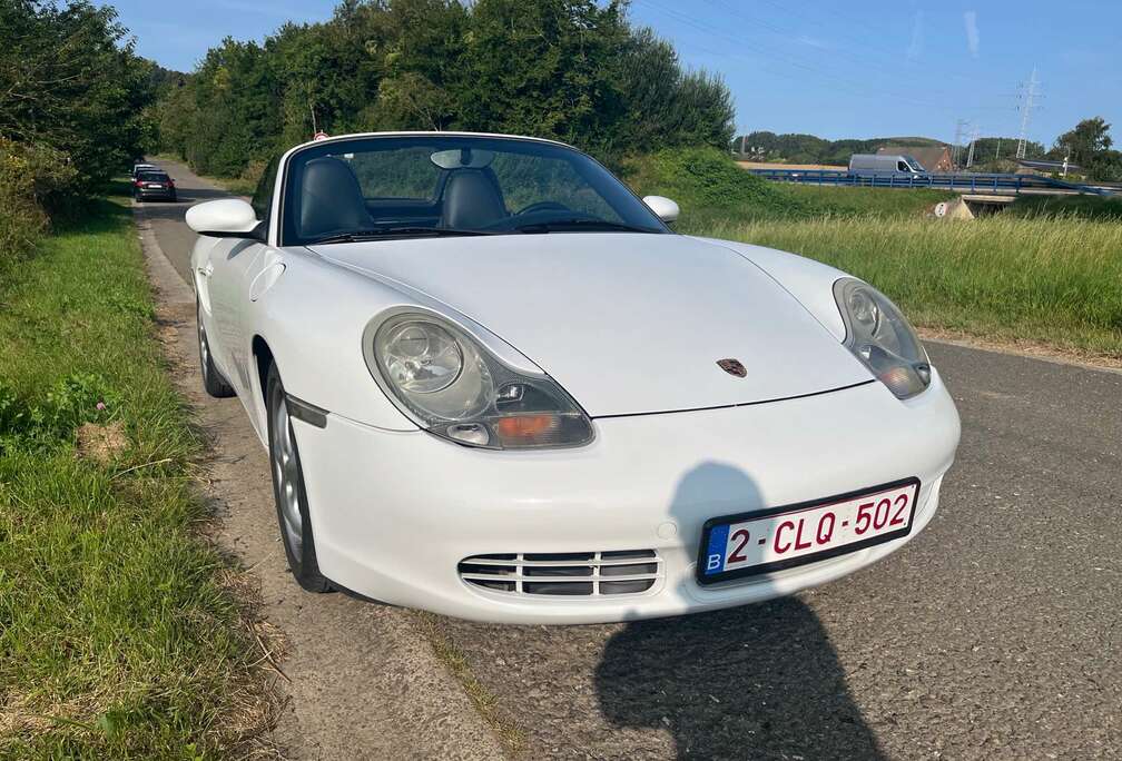 Porsche 2.7i Tiptronic S