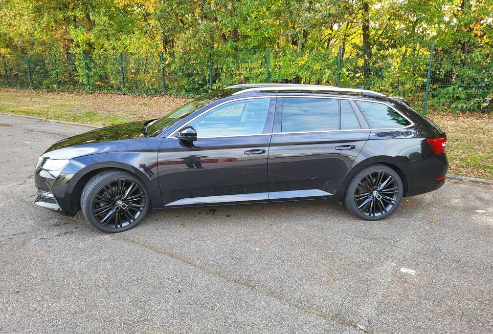 Skoda Superb Combi 1.4 TSI iV DSG Style