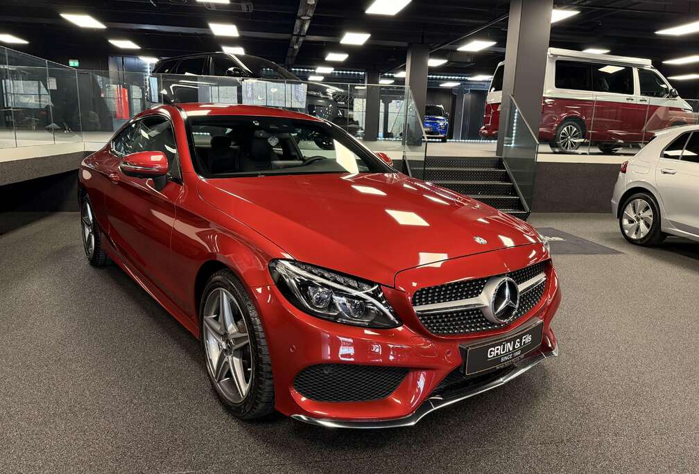 Mercedes-Benz AMG LINE 9G TRONIC
