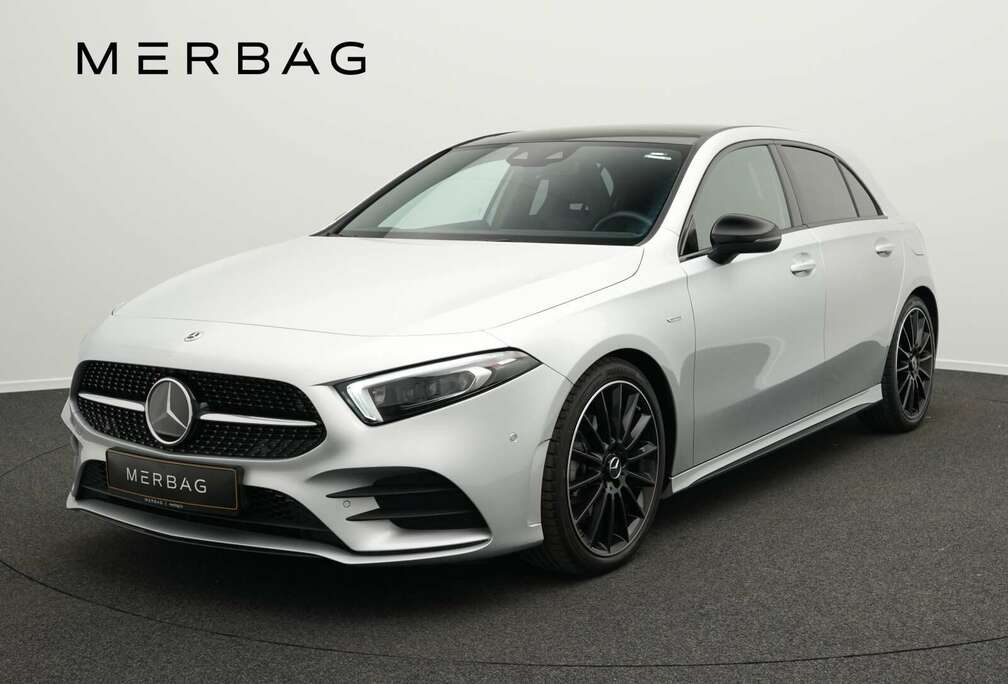Mercedes-Benz A 200 Pano+Multi+19\