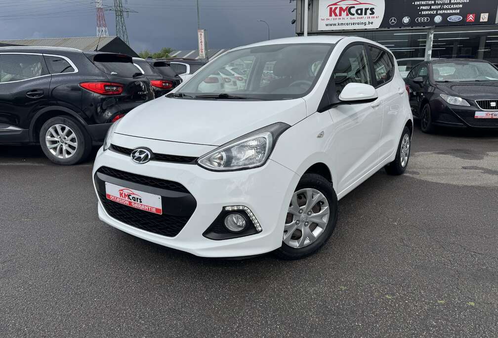 Hyundai 1.0i ESSENCE // CARNET D\'ENTRETIEN COMPLET // 1\'ier PROPRIETAIRE //  GARANTIE 12 MOIS // CAR-PASS / CONTROLE TECHNIQUE OK
