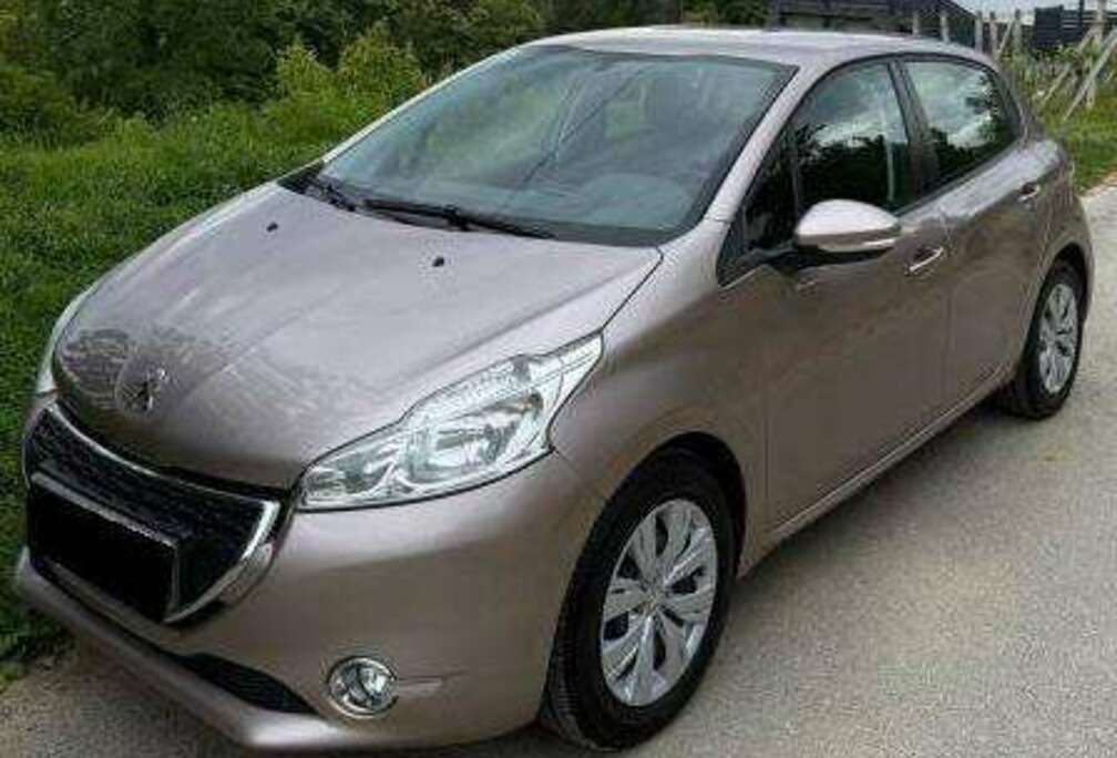 Peugeot 208 1.4 HDi Style