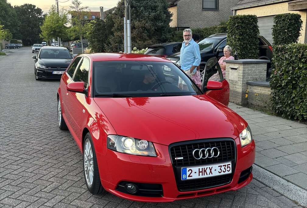Audi 2.0 Turbo 16v FSI Ambition S line tro.