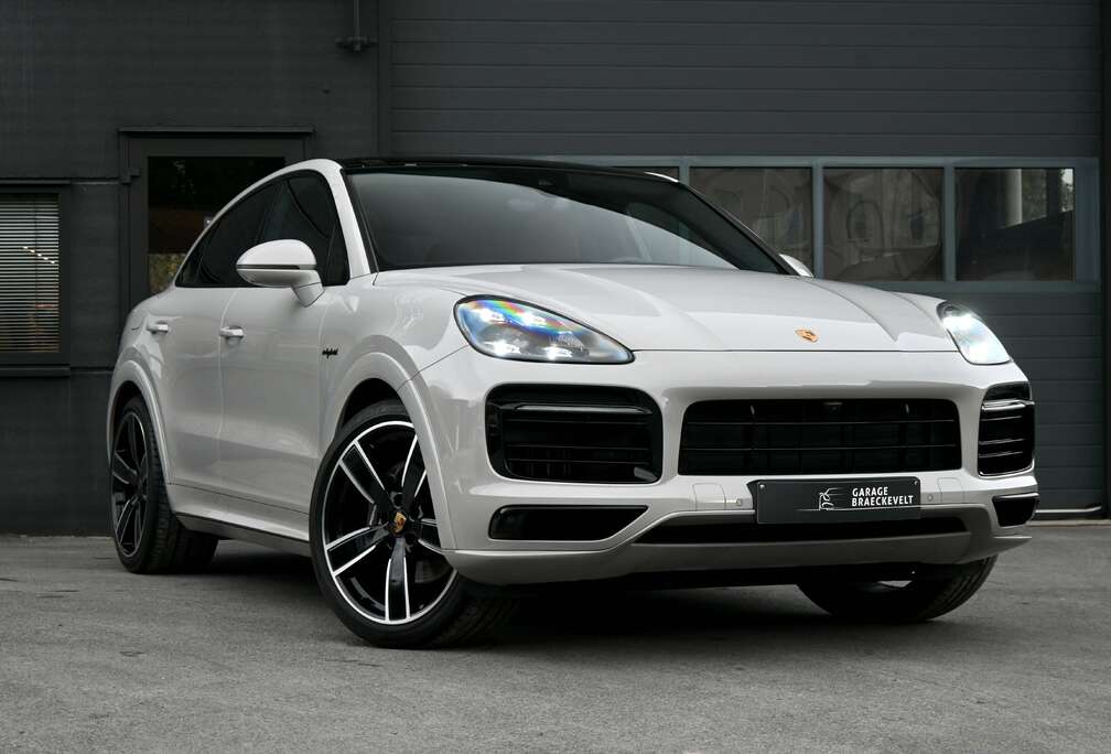Porsche Coupe Hybr - SportDesign - Matrix - 18Weg - Achterasbesturing - Nappa - Matrix - Bose - Sportuitlaat