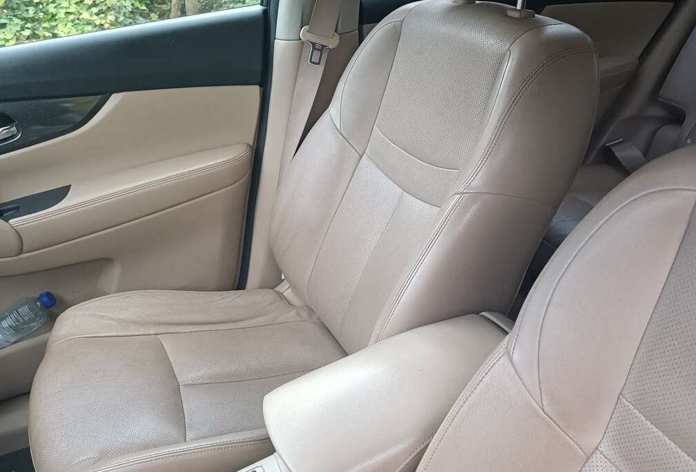 Nissan 1.6 dCi N-Connecta