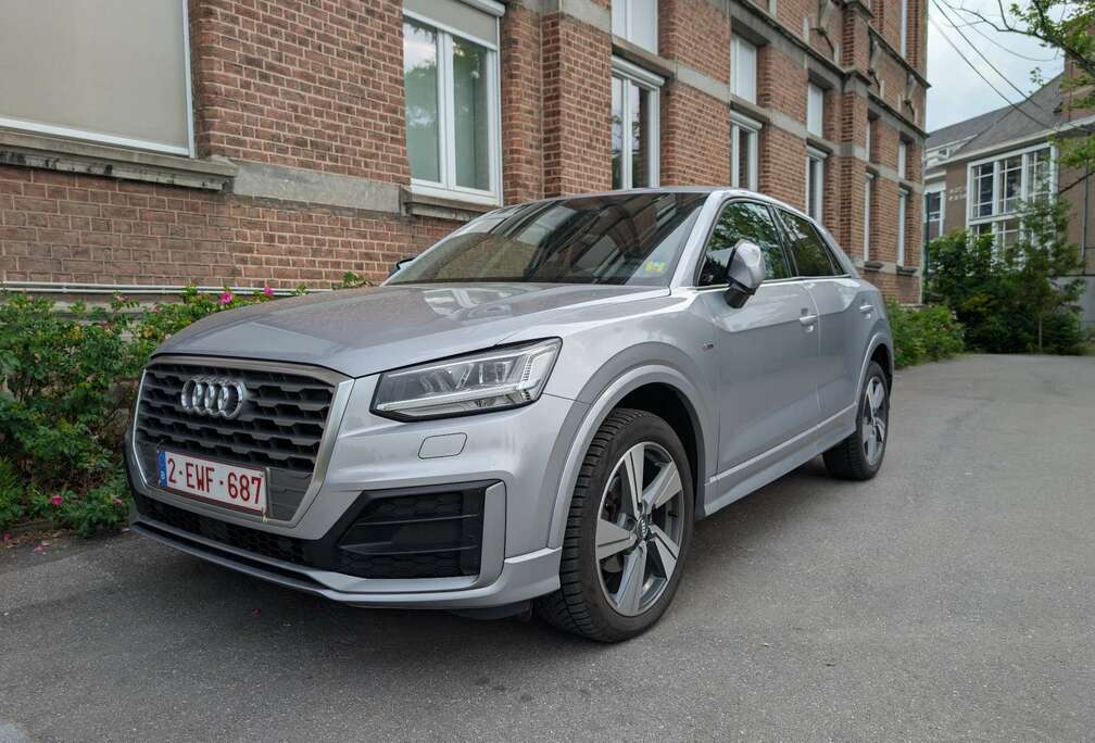 Audi Audi q2 s-line / 2020 / 158.500km diesel auto