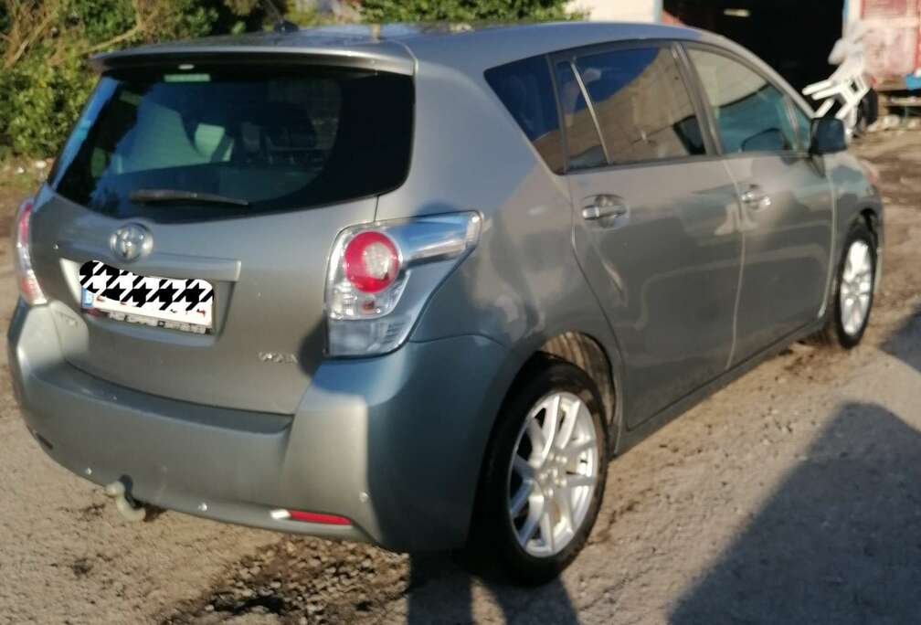 Toyota 2.0 D-4D Executive 5pl. DPF