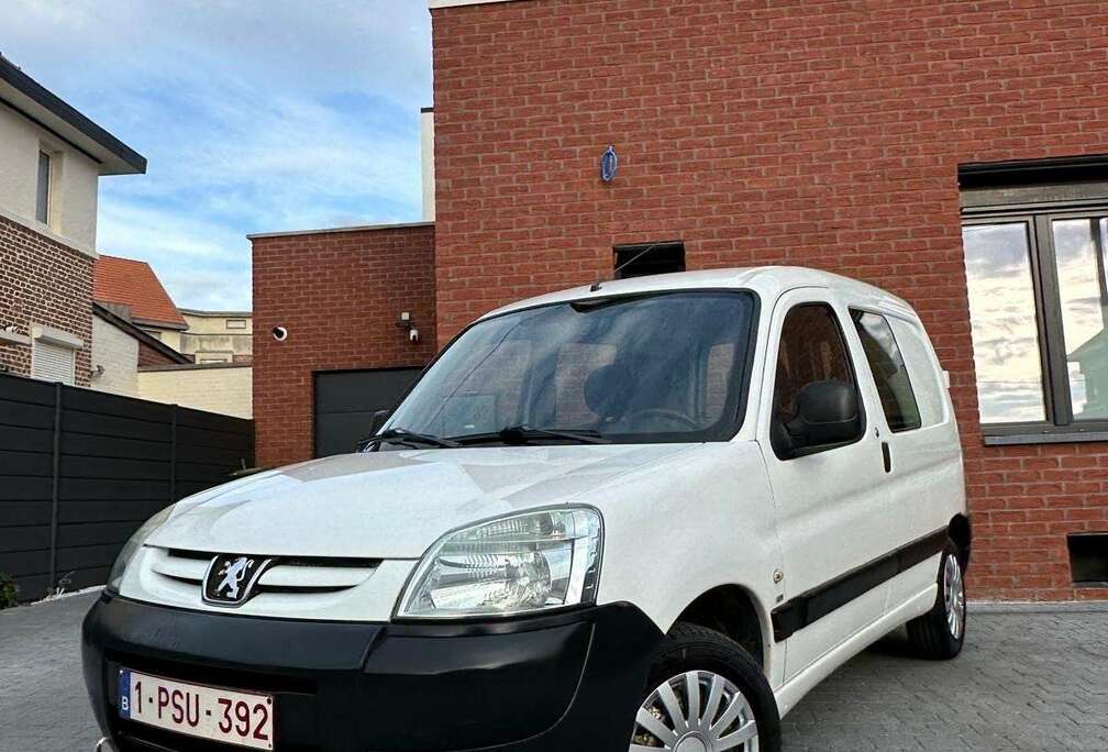 Peugeot 1.6 HDi 137KM CAR PASSE 137KM PRET A IMMATRICULÉ