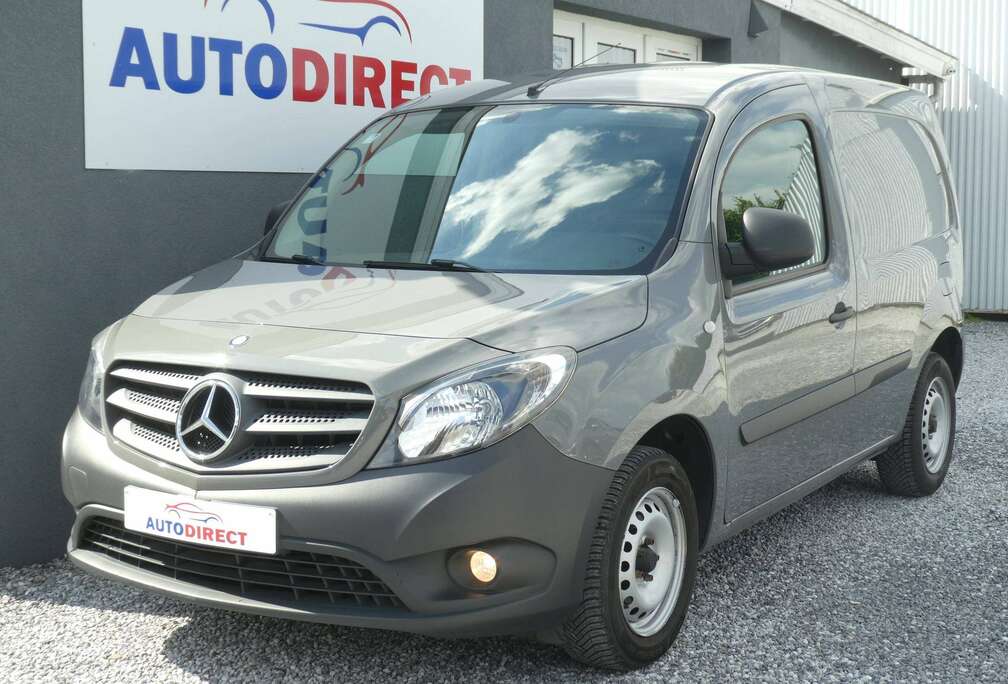 Mercedes-Benz 1.5 CDI 109 BE Start/Stop Airco, PDC