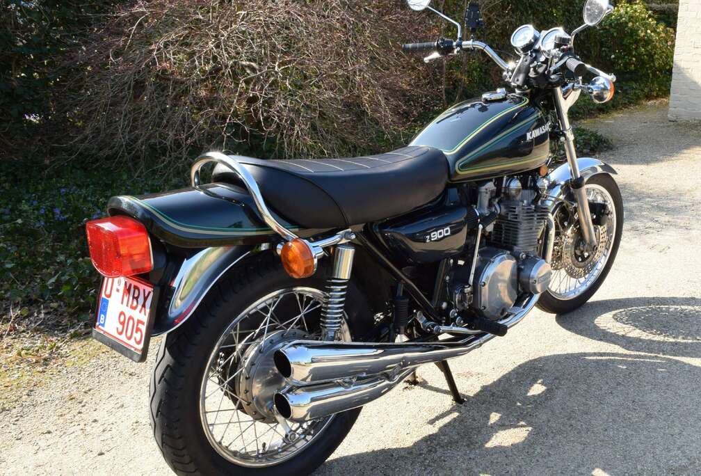 A4