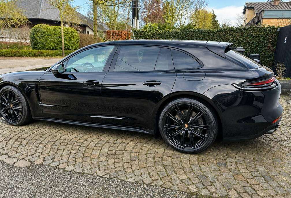 Porsche Panamera 4 e-Hybrid Sport Turismo 2.9 V6 Bi-T.PDK (340 kW)