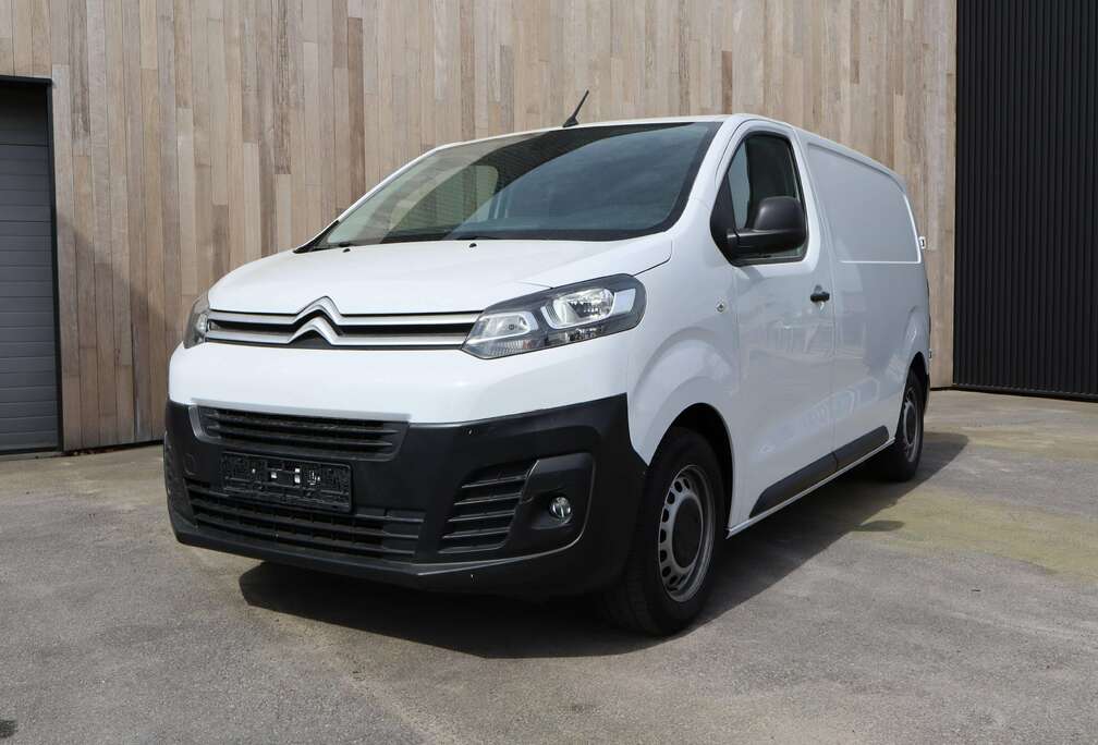 Citroen car play  14900 euro netto