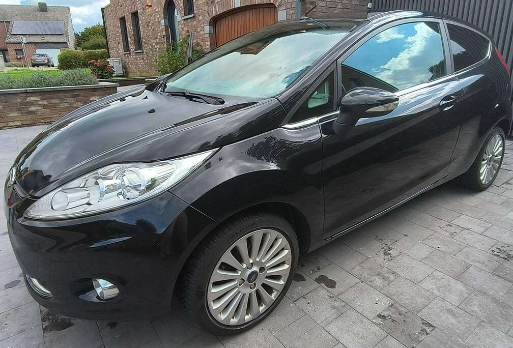 Ford Fiesta 1.25i Titanium
