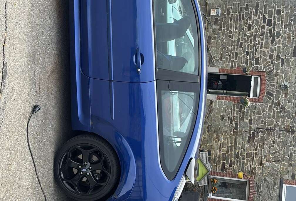 Ford ST 2.5i 20v